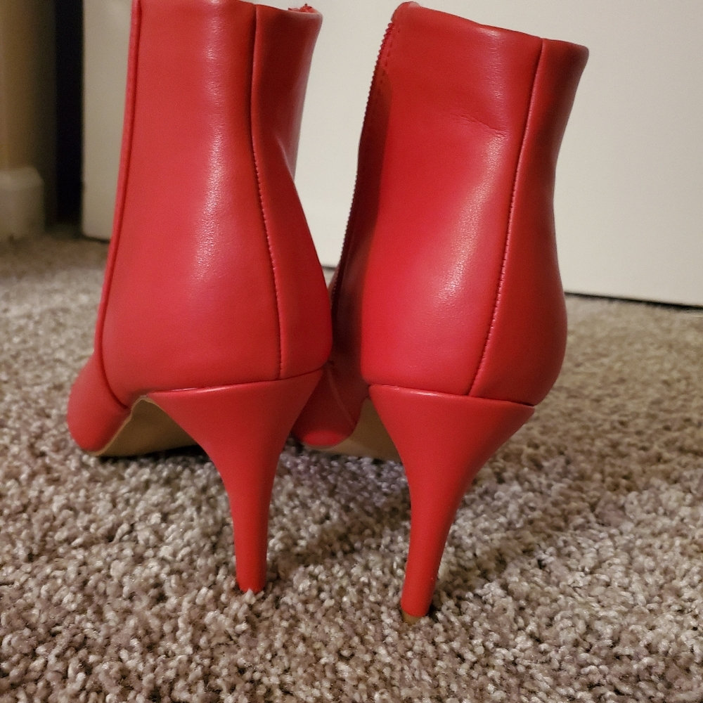 Apt 9 Red Boots Size 10 - image 3